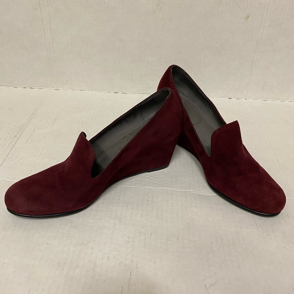 Stuart Weitzman Suade Wine Wedge heel Shoe